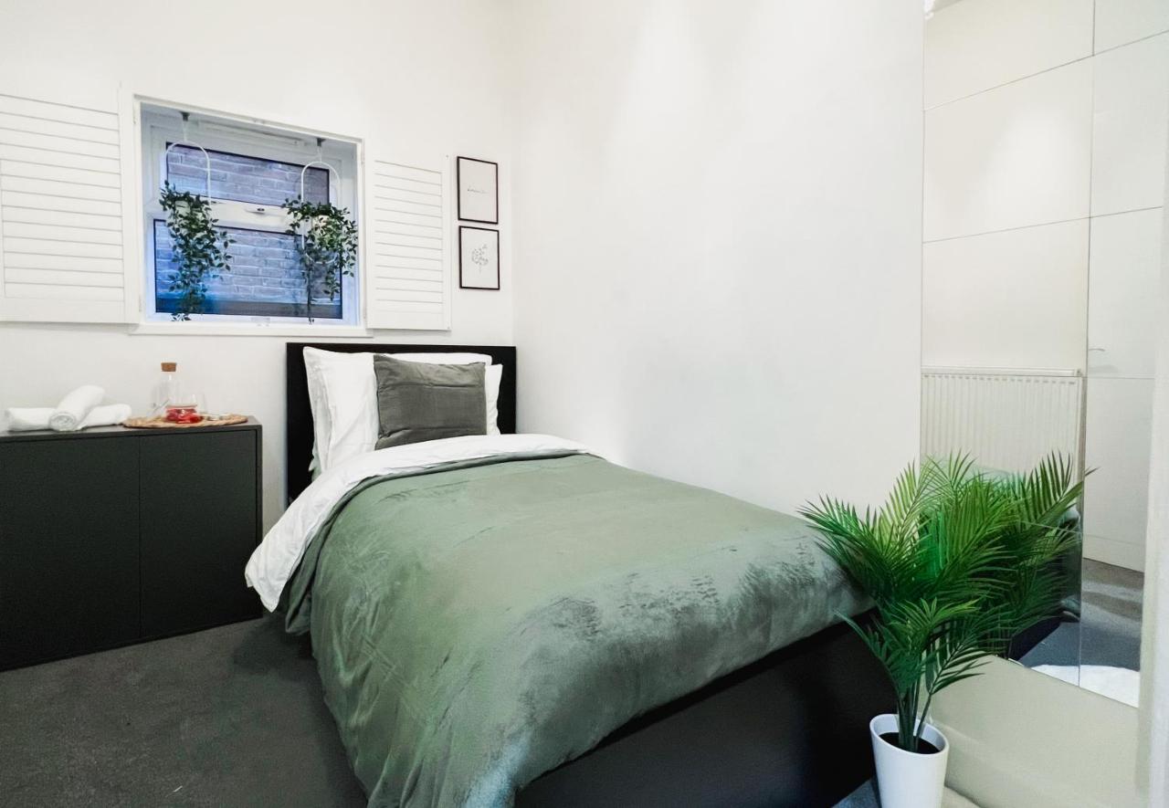 Stylish 3 Bed Flat With Garden Apartment Londra Exterior foto
